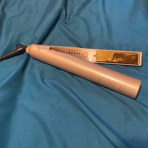 Tyme brand hair curler excellent condition